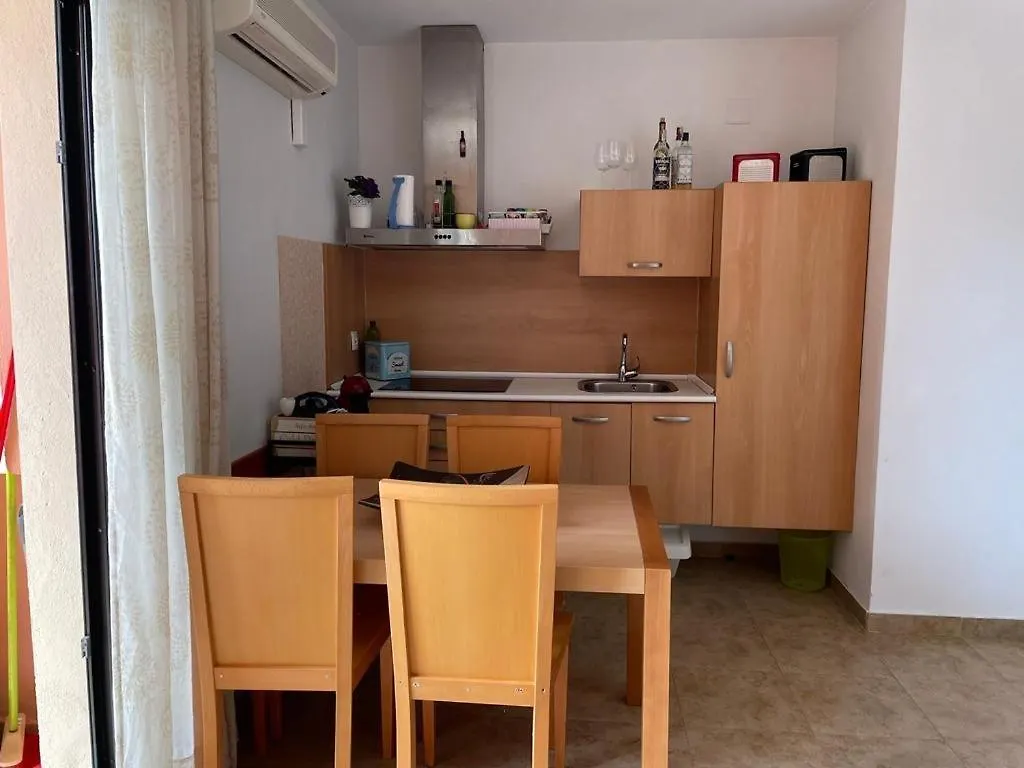 Apartamento Punta Umbria Parking Incluido Y Piscina 0*,  Spain